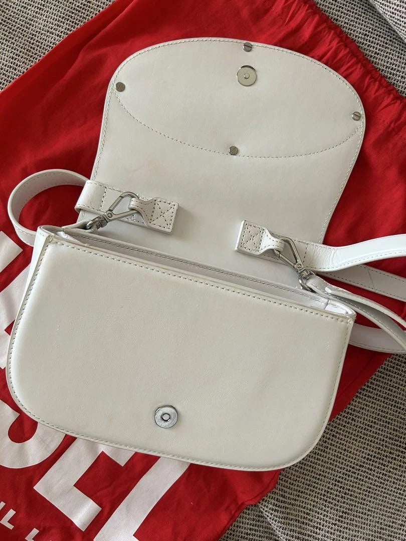 Diesel 1DR White Women's Shoulder Bag with Adjustable Strap & Dust Bag